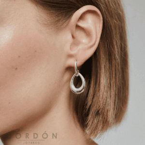 pendientes-aro-acabado-en-oro-18-kt-aro-perlas-vidal-vidal