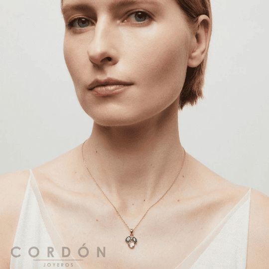 colgante-acabado-oro-18kt-piedras-de-colores-vidal-vidal