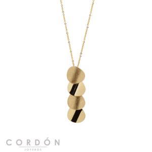 collar-acabado-en-oro-18kt-piedras-multicolor-con-medalla-vidal-vidal