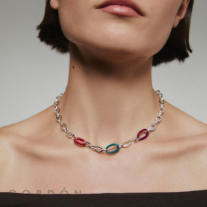 collar-acabado-en-oro-18kt-motivos-vidal-vidal