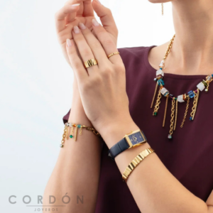 pulsera-asimetria-perlas-de-agua-dulce-y-acero-coeur-de-lion