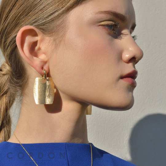 pendientes-plata-chapado-dorado-aro-esmalte-negro-salvatore