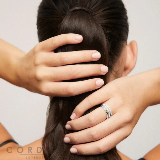 anillo-acabado-plata-entrelazado-irregular-vidal-vidal