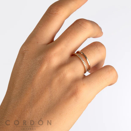 anillo-acabado-oro-18-kt-multitiras-texturas-vidal-vidal