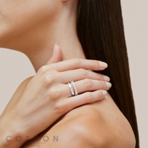 anillo-acabado-plata-ancho-rayado-vidal-vidal