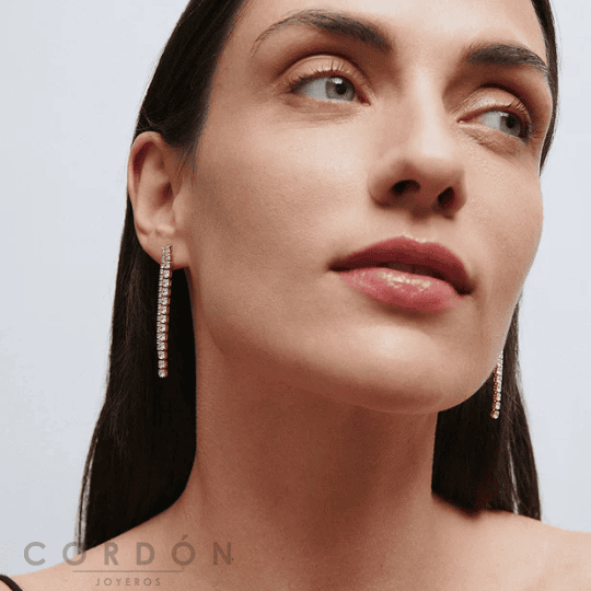 pendientes-largos-acabado-rodio-triple-cristal-azul-vidal-vidal