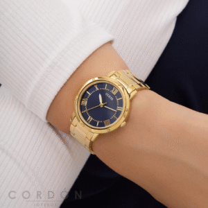 Detalle de la esfera azul con efecto rayos de sol Guess Dawn