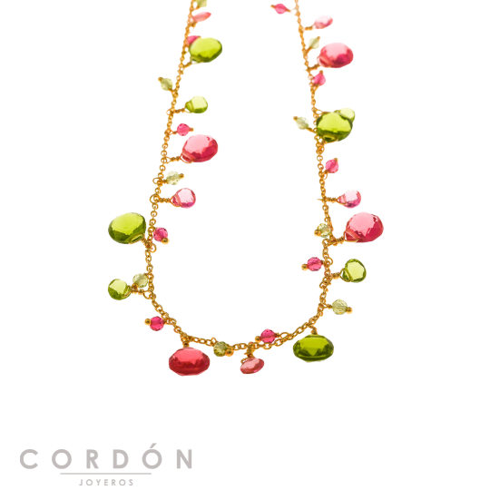 Collar Salvatore Plata 163CM001 Organic de latón dorado con peridotos y turmalinas vista completa