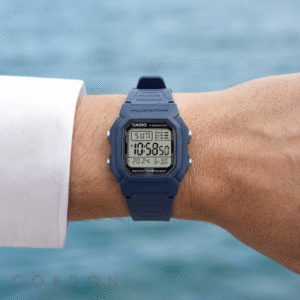 Correa de resina azul marino del reloj Casio digital deportivo