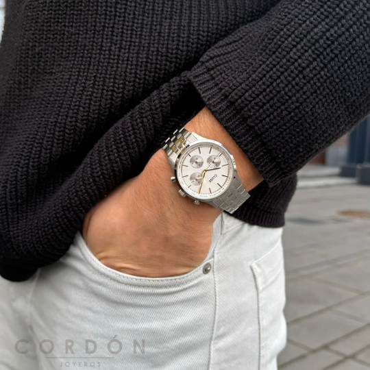Perfil de la caja de acero de 42 mm del reloj Cluse de hombre